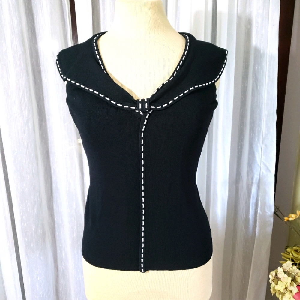 Sonia  size S black sleeveless top..white  stitch